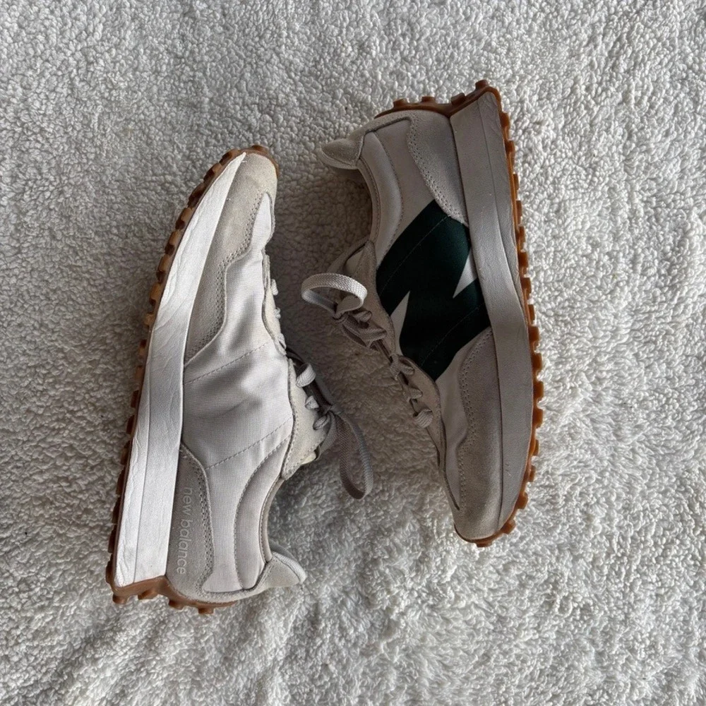 New Balance 327 Timberwolf Nightwatch Green Sneakers‎ Mens 8